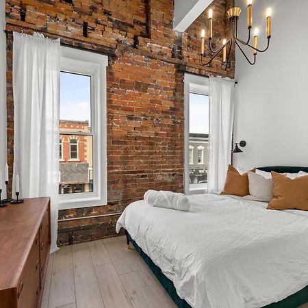 The Goodman: Front Street Flats Apartment Белвил Екстериор снимка