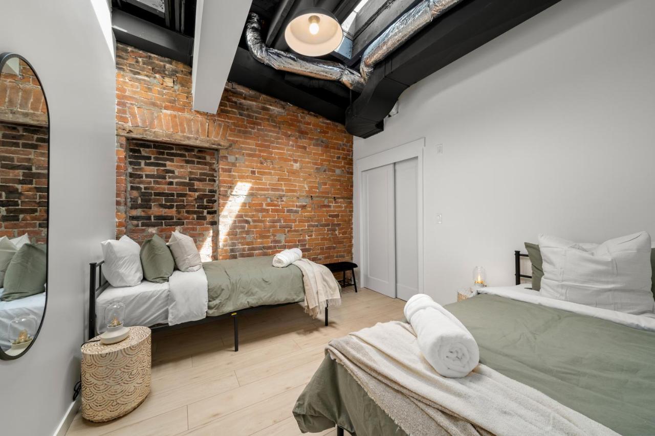 The Goodman: Front Street Flats Apartment Белвил Екстериор снимка